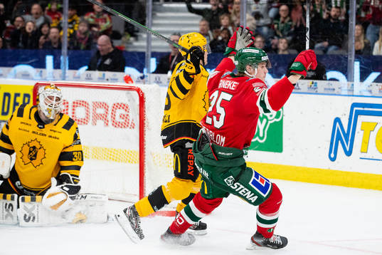 Frölundas Elmer Söderblom jublar