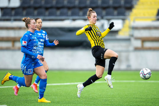 Häckens Dilja Zomers och Kalmars Paige Culver
