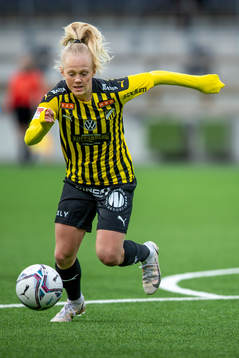 Häckens Molly Johansson
