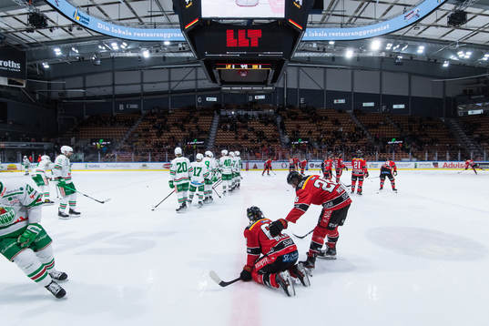 Luleås Linus Omark och Radek Muzik