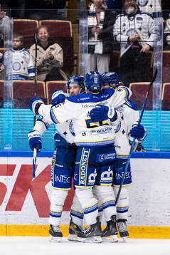 Leksands Max Veronneau jublar