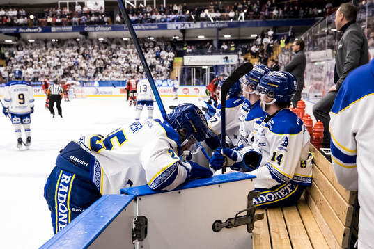 Leksands Carter Camper har ont