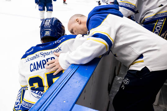Leksands Carter Camper har ont