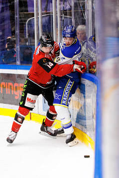 Malmö Redhawks Carl-Johan Lerby och Leksands Max Veronneau