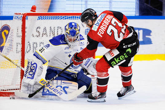 Leksands målvakt Kasimir Kaskisuo och Malmö Redhawks