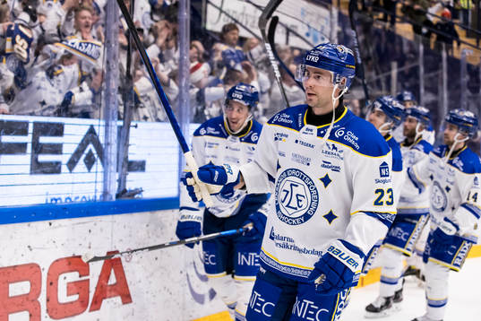 Leksands Mikael Ruohomaa jublar