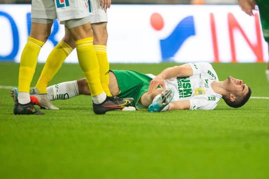 Hammarbys Mayckel Lahdo med skada