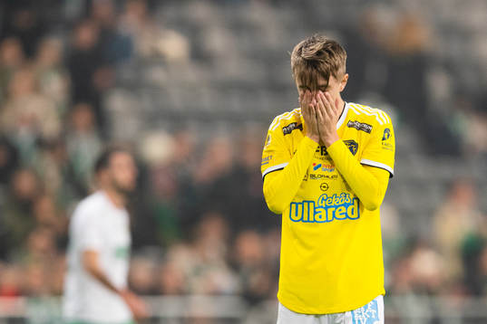Falkenbergs Melker Larsson deppar