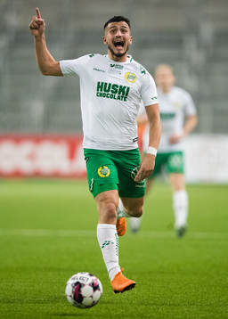 Hammarbys Astrit Selmani reagerar