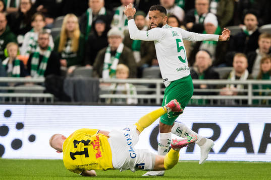 Falkenbergs Wilhelm Ärlig och Hammarbys Mohanad Jeahze