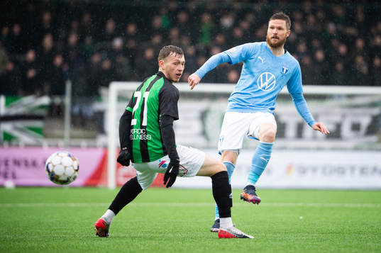 GAIS Ben Morris Malmö FFs Lasse Nielsen