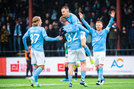Bläddra bland fler bilder av Fotboll, Svenska Cupen, Malmö FF - GAIS