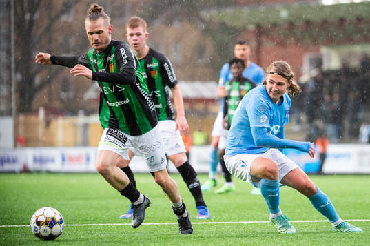 GAIS Jonas Lindberg och Malmö FFs Sebastian Nanasi