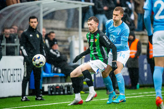 GAIS Ben Morris och Malmö FFs Felix Beijmo