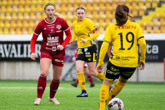 Rävåsens Ellen Hultgren