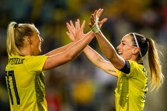 Kosovare Asllani of Sweden celebrates with Stina
