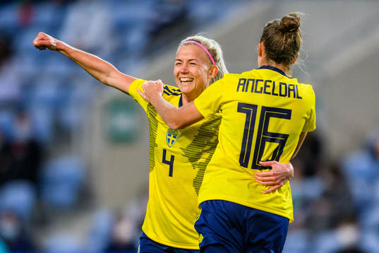 Hanna Glas of Sweden celebrate scoring 1-0 with Filippa