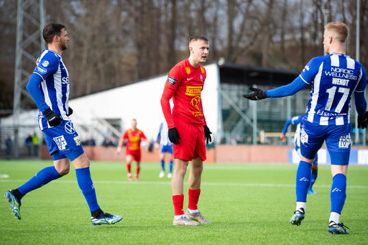 Landskronas Melker Heier reagerar på IFK Göteborgs Oscar