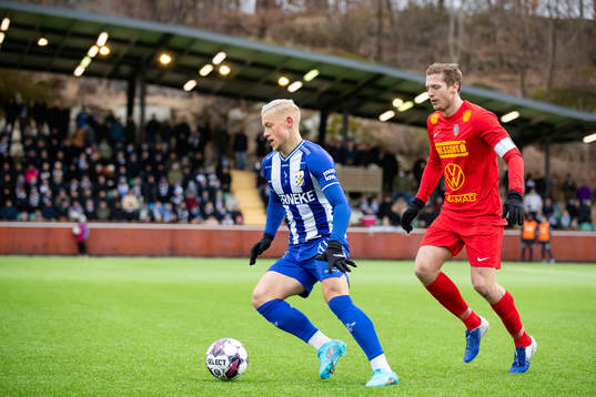 IFK Göteborgs Erik Sorga och Landskronas Philip Andersson