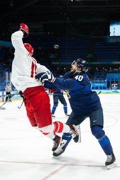 Pavel Karnaukhov of ROC (Russia) and Petteri Lindbohm of