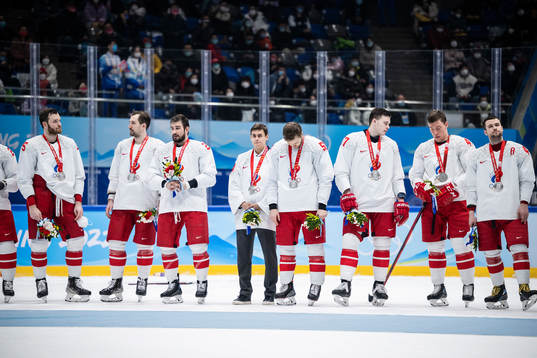 Players of Russia looks dejected