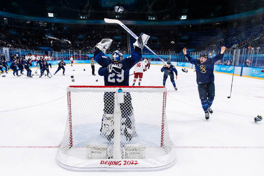 goaltender Harri Säteri of Finland celebrates