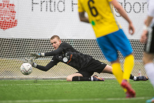 Eskilsminnes målvakt Harry Lomsten