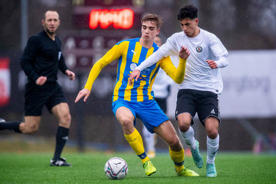 Eskilsminnes William Nilsson och Örebros Elias Barsoum
