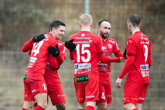 Värnamos Marcus Antonsson jublar