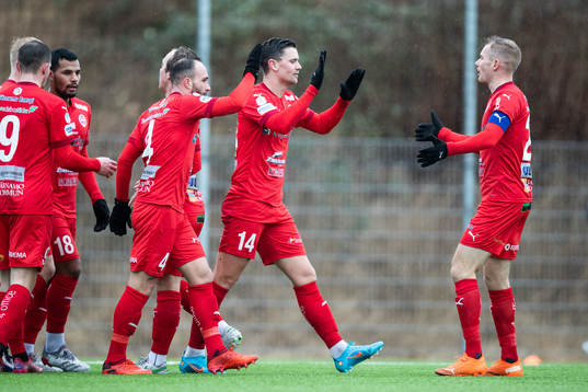 Värnamos Marcus Antonsson jublar