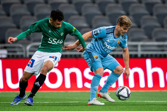 Brages Joakim Persson och Djurgårdens Rasmus Schüller