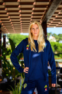 Sofia Jakobsson pose for a portrait
