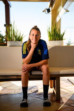 Emma Berglund pose for a portrait