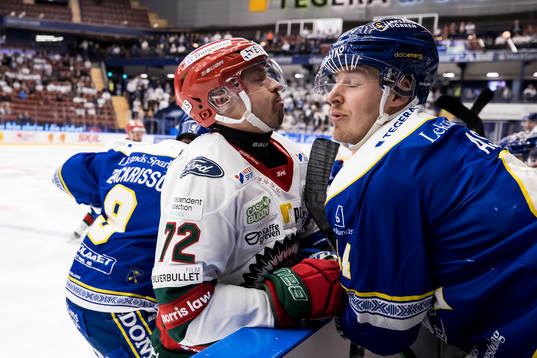Frölundas Patrik Carlsson och Leksands Carter Ashton