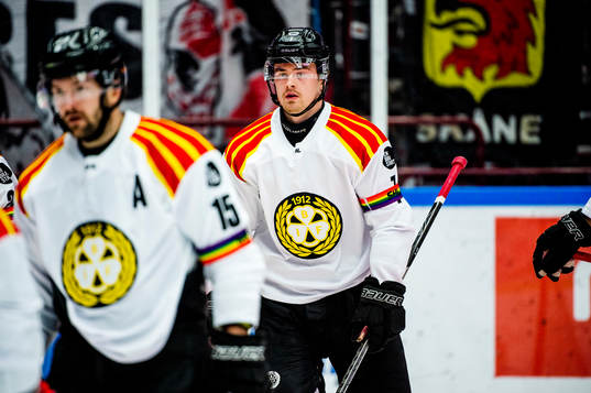 Brynäs Marcus Björk deppar