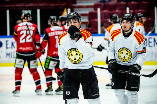 Brynäs Oscar Birgersson och Adam Pettersson deppar