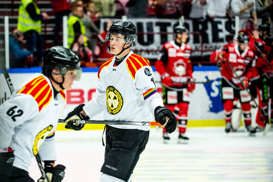 Brynäs Noel Gunler och Tom Hedberg deppar