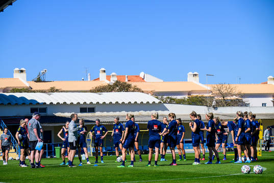 Players gather