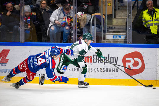 Oskarshamns Mikkel Øby-Olsen och Färjestads Michael