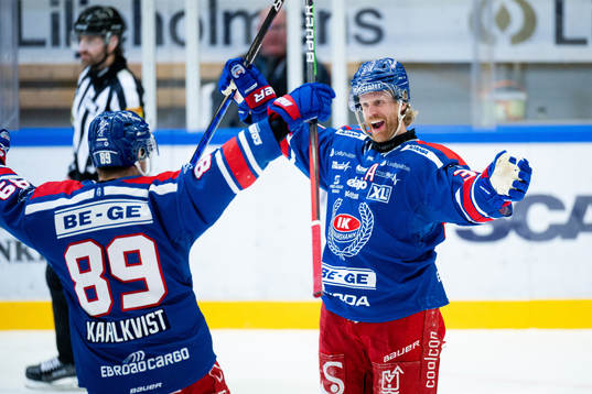 Oskarshamns Philip Samuelsson och Patrik Karlkvist jublar