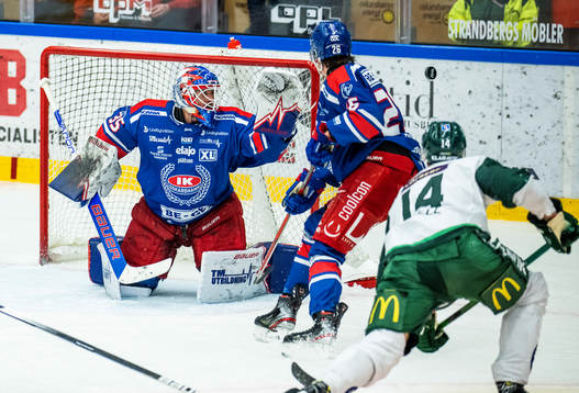 Oskarshamns målvakt Joe Cannata och Färjestads Victor