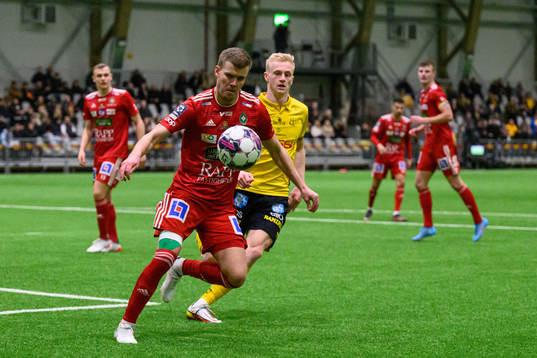Skövdes Elias Lindell och Elfsborgs Oscar Aga