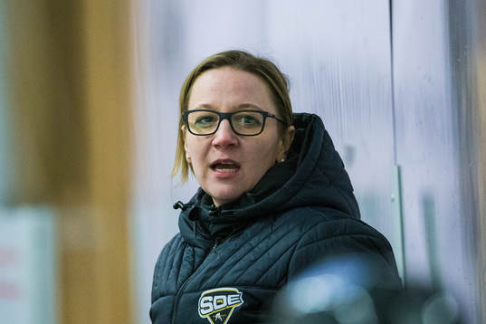 SDEs assisterande tränare Amy Young