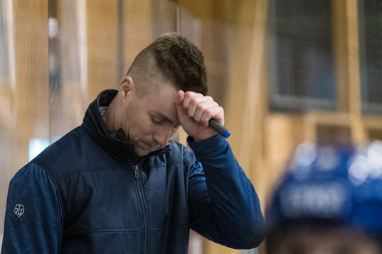 Leksands tränare Mathias Olsson deppar