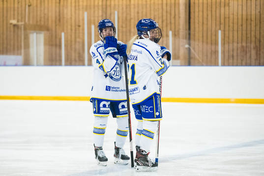 Leksands Wilma Johansson och Tereza Vanisova deppar