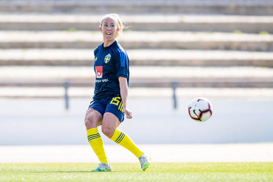 Julia Roddar of Sweden