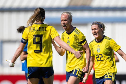 Caroline Seger of Sweden celebrates the 1-1 goal