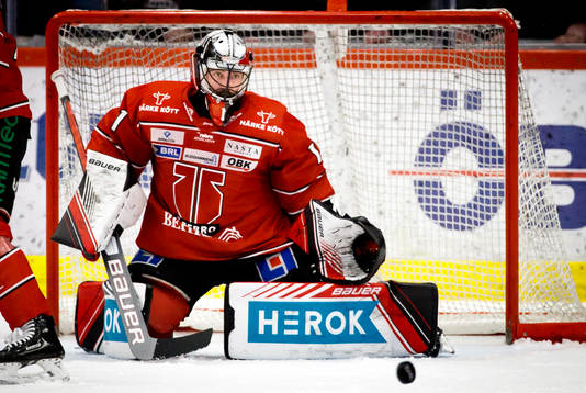Örebros målvakt Jhonas Enroth