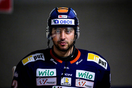 Växjös Tobias Rieder före ishockeymatchen i SHL mellan