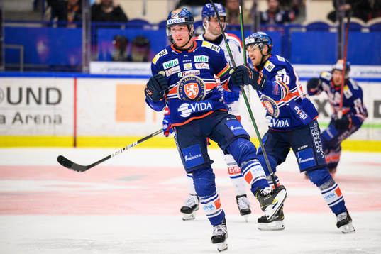 Växjös Ludvig Claesson jublar